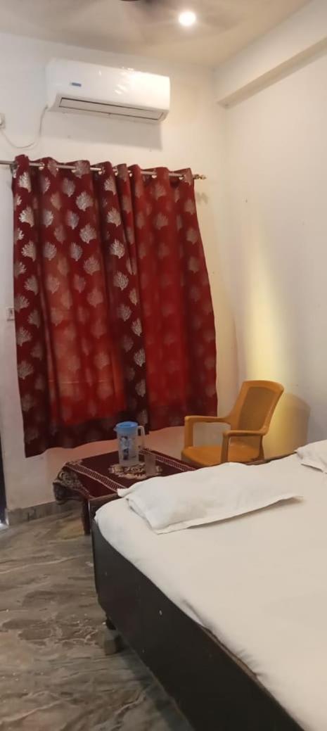 Vaibhav Sadan Dharmsala Otel Ayodhya Dış mekan fotoğraf