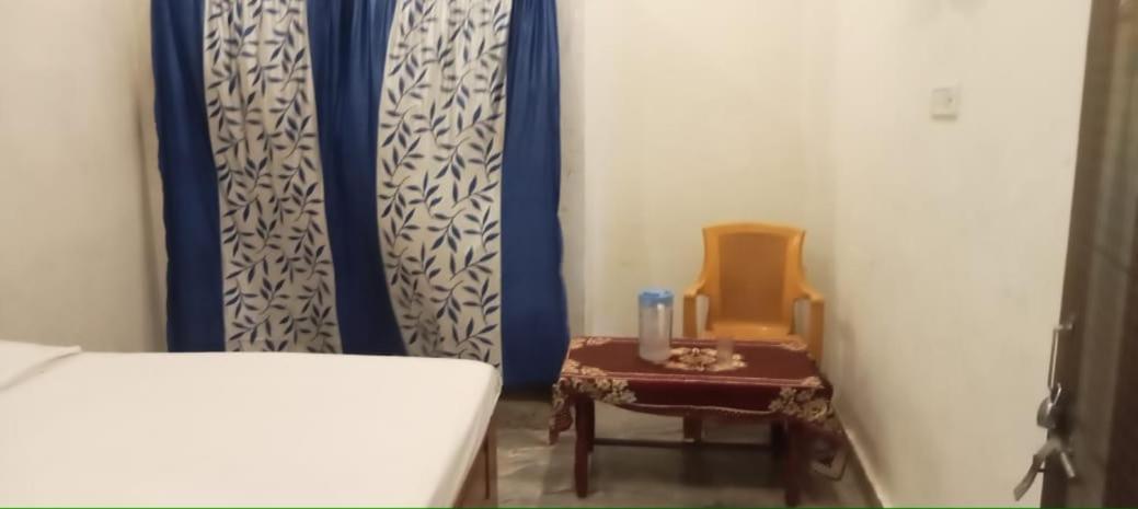 Vaibhav Sadan Dharmsala Otel Ayodhya Dış mekan fotoğraf